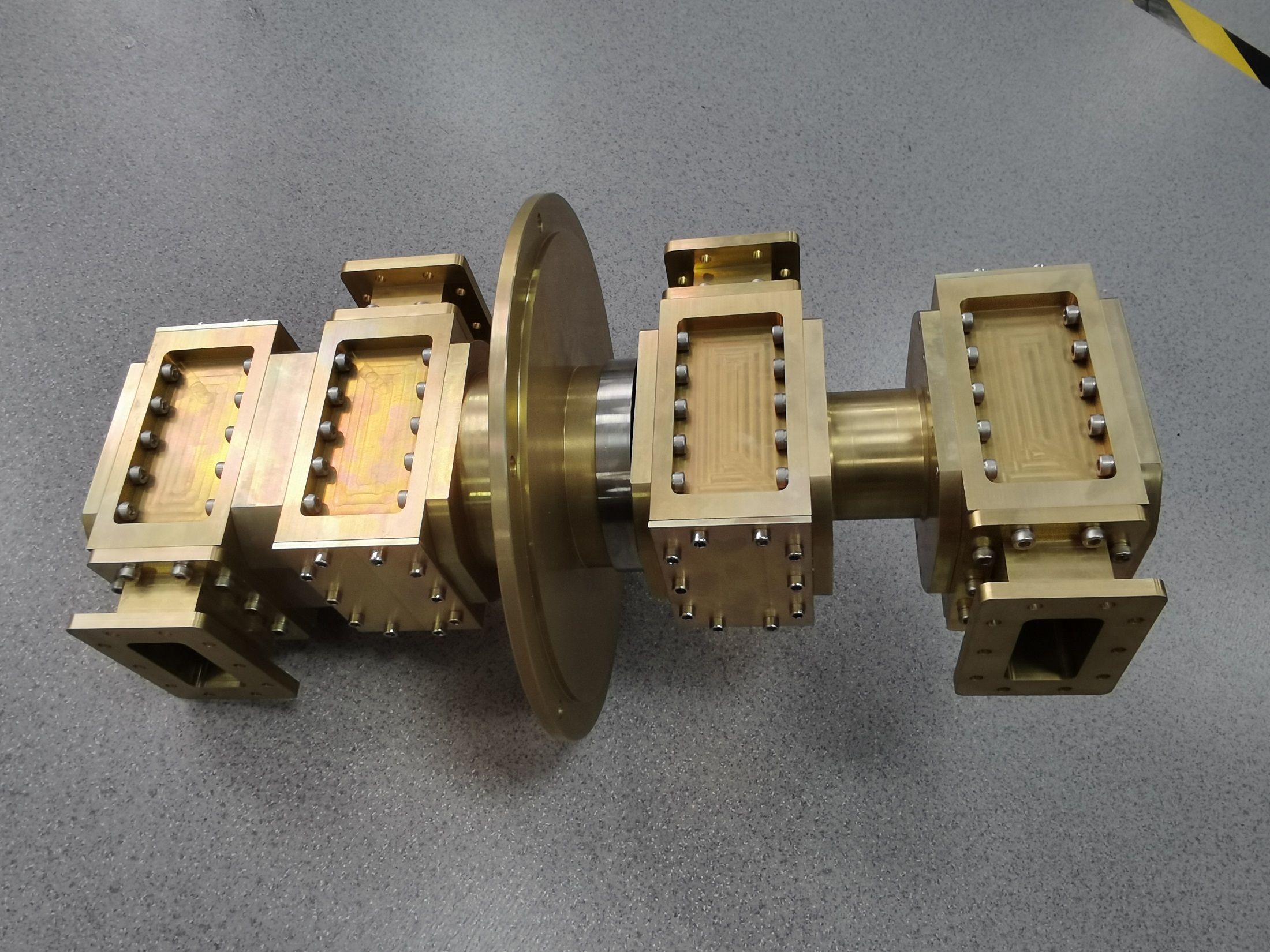 ��(d��o)늻�܉ϵ��